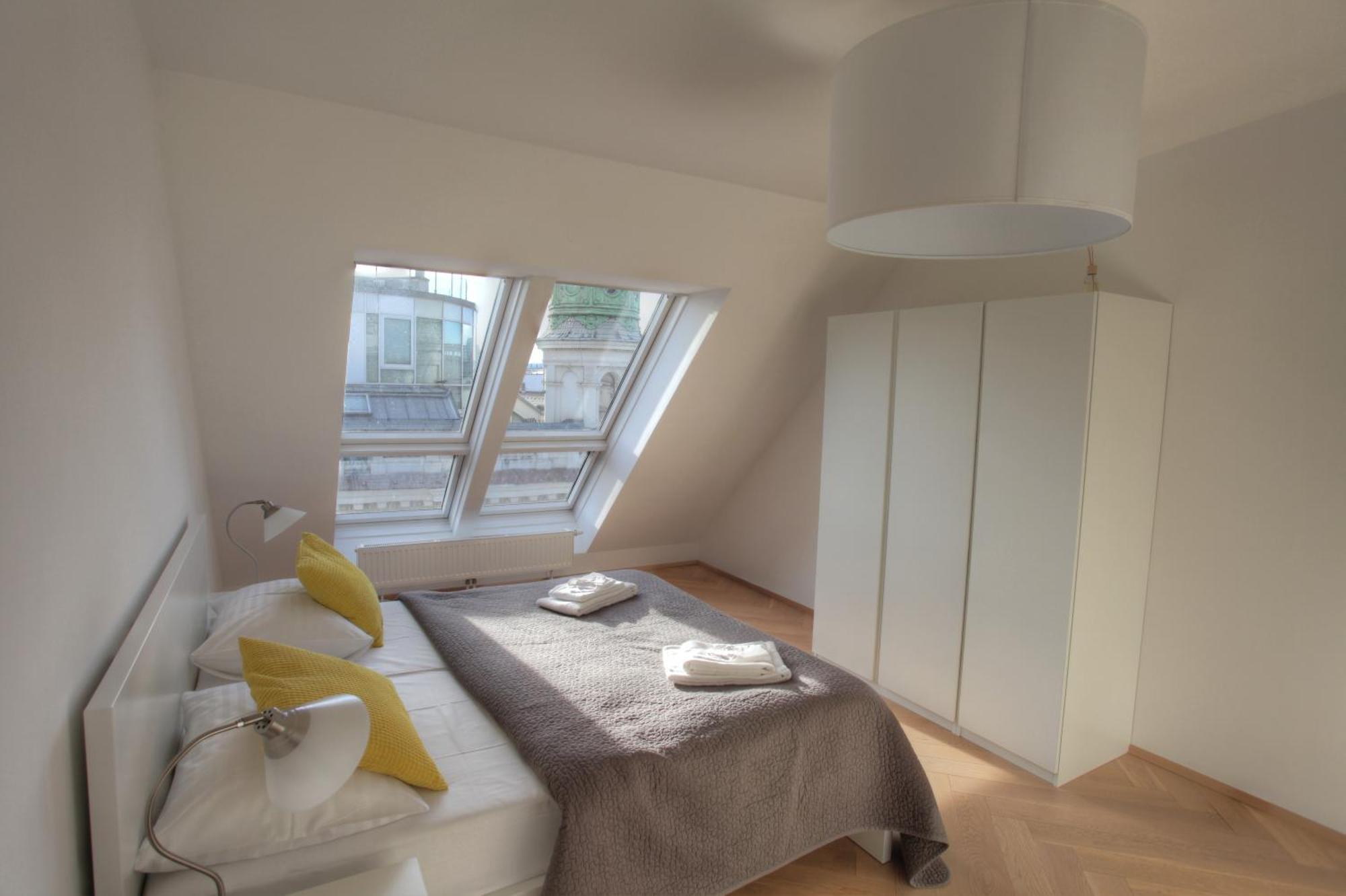 Gasser Apartments - Apartments Karlskirche Вена Экстерьер фото