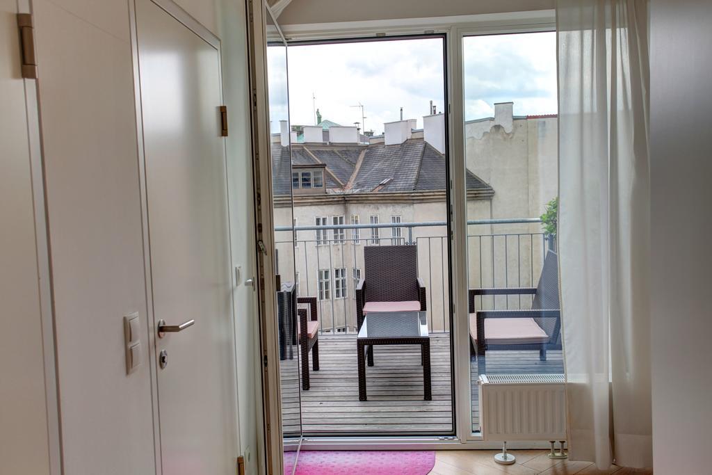 Gasser Apartments - Apartments Karlskirche Вена Экстерьер фото