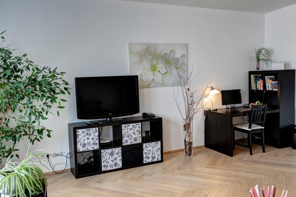 Gasser Apartments - Apartments Karlskirche Вена Экстерьер фото