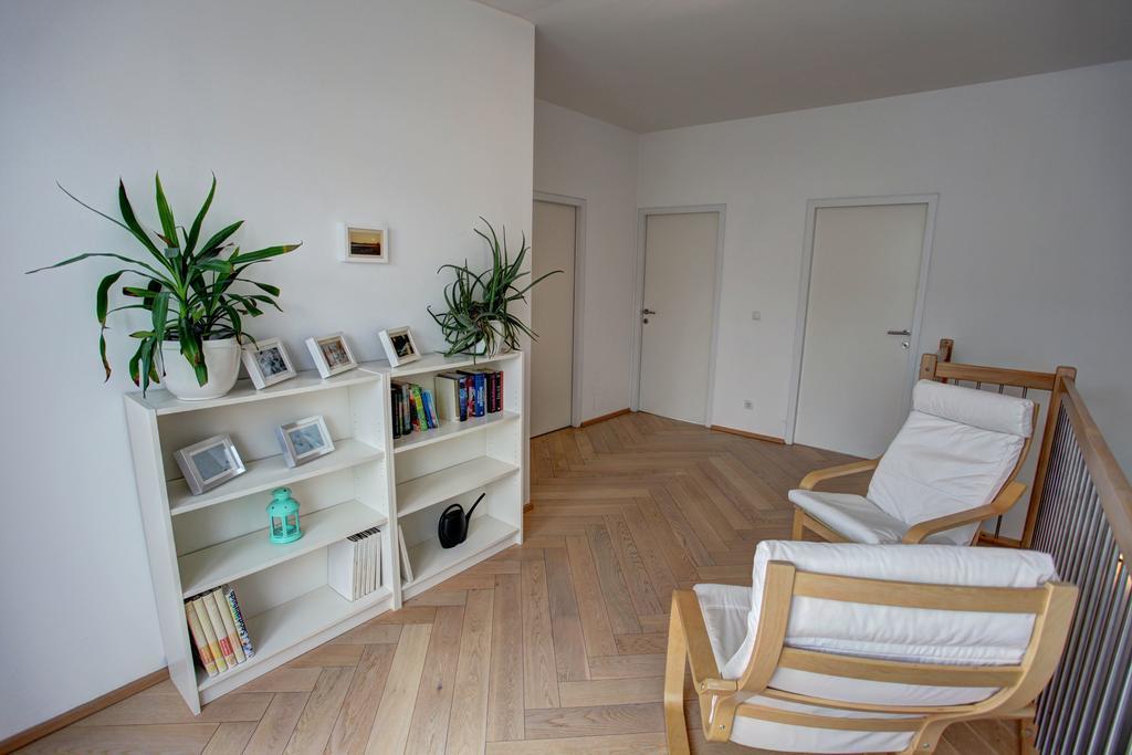 Gasser Apartments - Apartments Karlskirche Вена Экстерьер фото